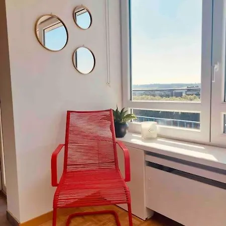 Cosy & Lumineux Au Coeur De Liege! Apartamento *
